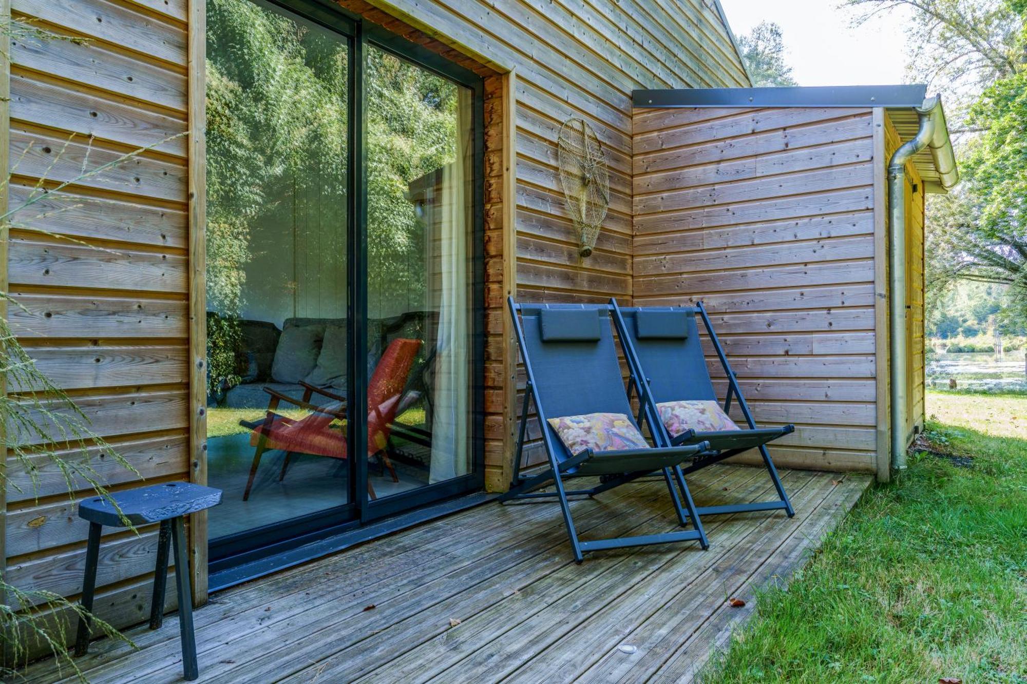 La Cabane Du Pont Du Douet Mazières-de-Touraine 外观 照片